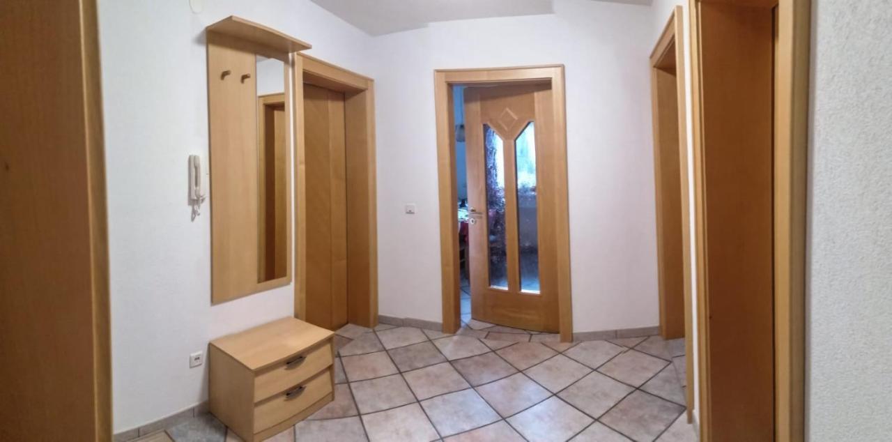Schultes Evelyn Apartamento Jerzens Exterior foto